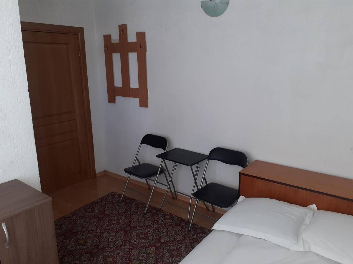 Teo'S Guest House โดสปัต ภายนอก รูปภาพ